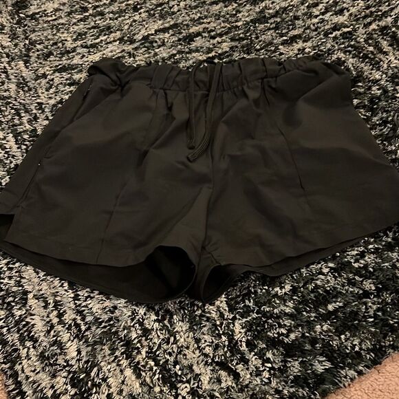 Zella small shorts - Picture 2 of 6